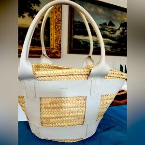 Gently loved Demellier London Santorini Beach Bag Straw Raffia _ Quiet Luxury